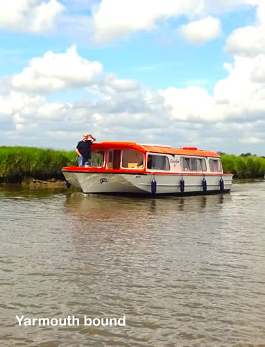 Cruiser enroute to Yarmouth